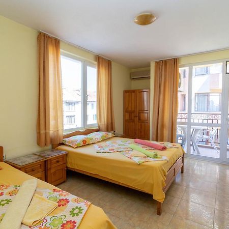 Fener Guest House Pomorie Buitenkant foto