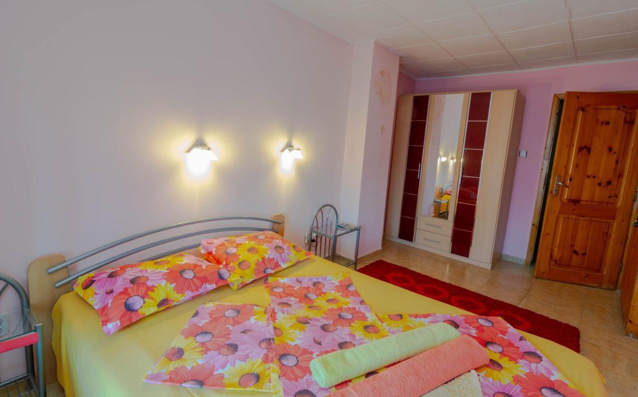 Fener Guest House Pomorie Buitenkant foto
