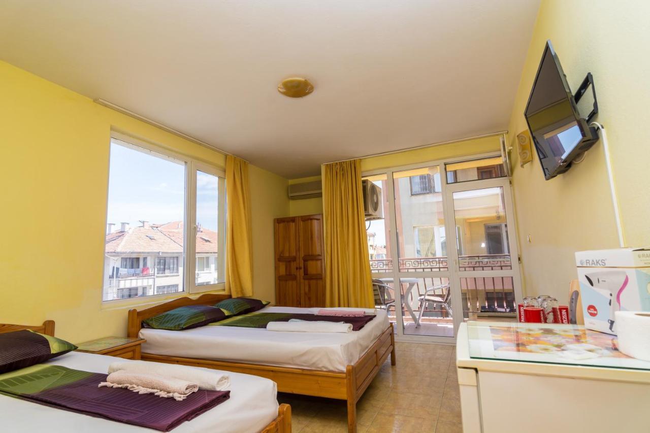 Fener Guest House Pomorie Buitenkant foto