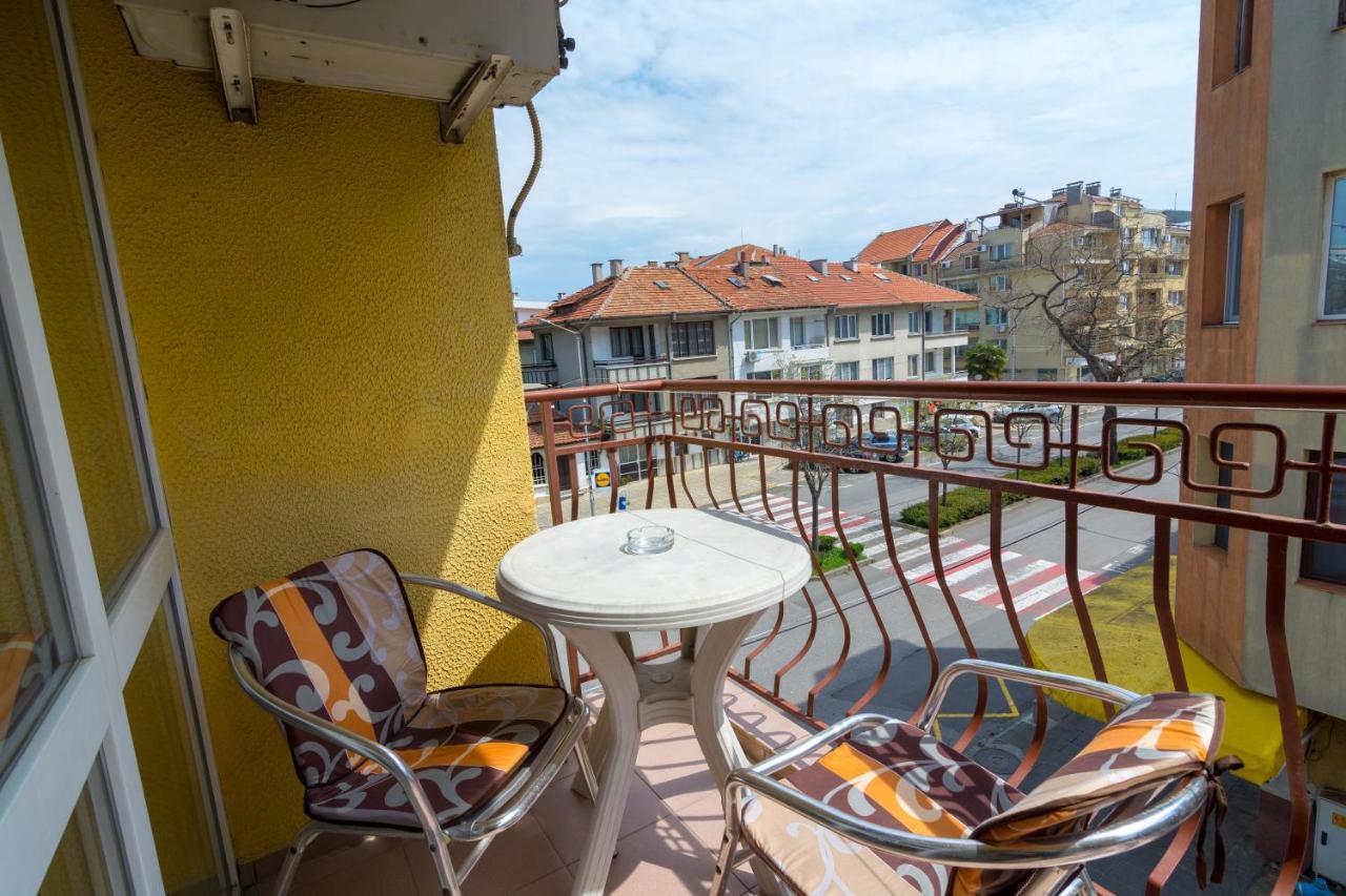 Fener Guest House Pomorie Buitenkant foto