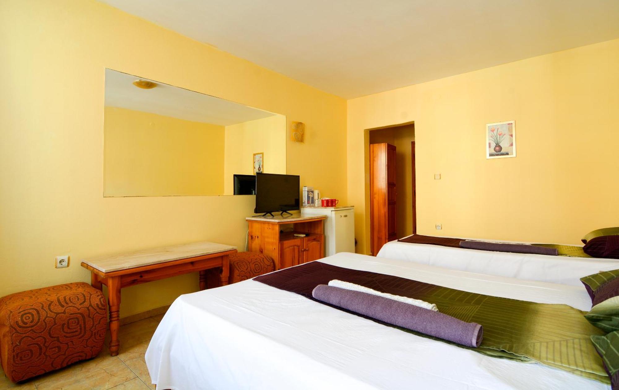 Fener Guest House Pomorie Buitenkant foto